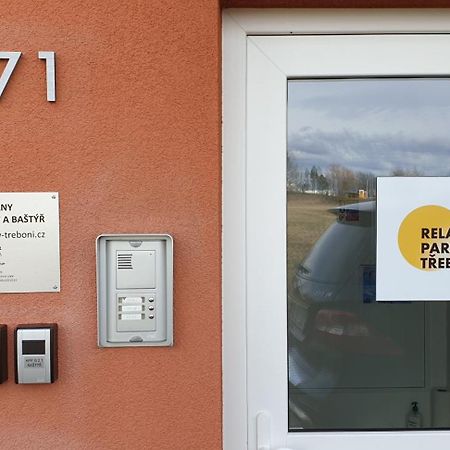 Ubytovani Trebon - Apartmany Rozmberk, Svet A Bastyr Exterior foto