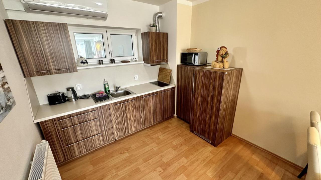 Ubytovani Trebon - Apartmany Rozmberk, Svet A Bastyr Exterior foto